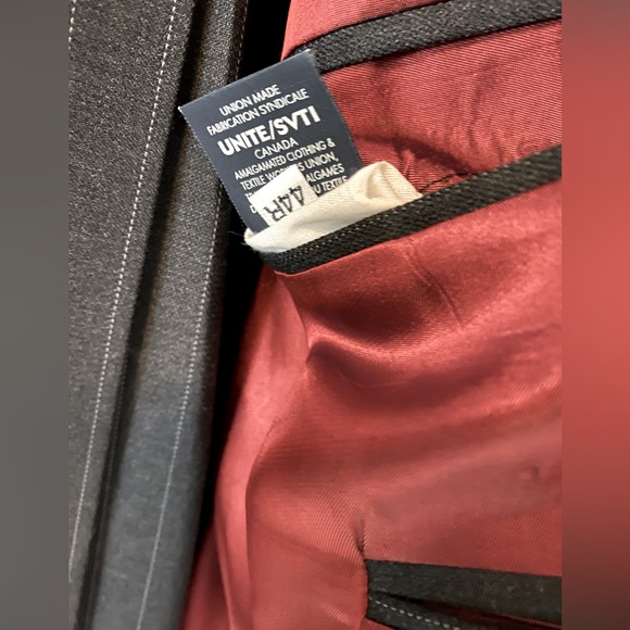 KENNETH COLE - mens blk pinstripe 2pc suit - Picture 5 of 7